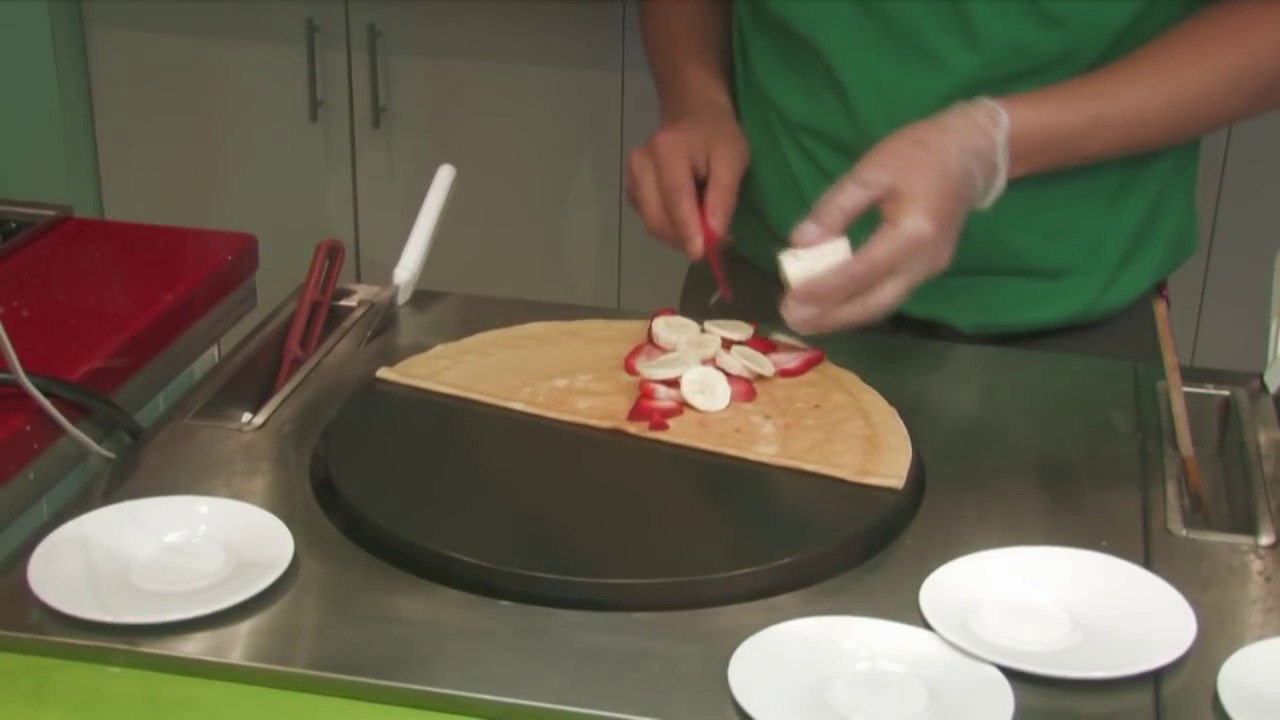 Nutella Strawberry Banana Crepe Youtube