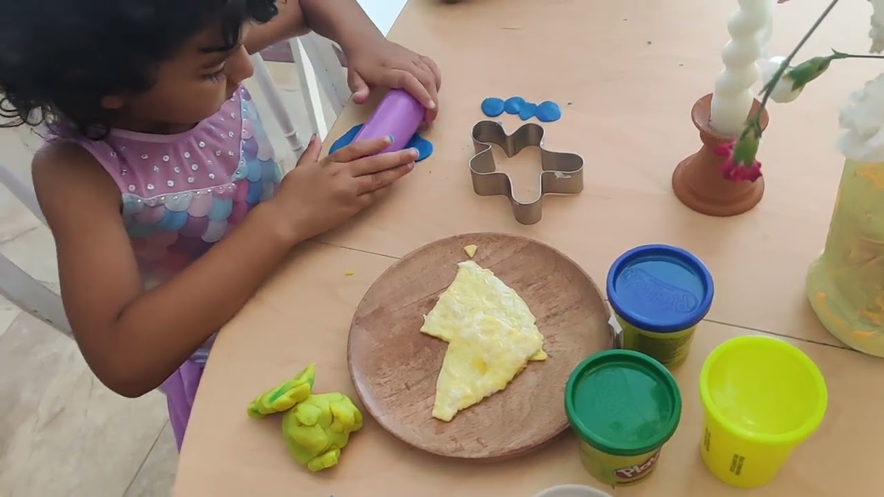 Play doh with breakfast