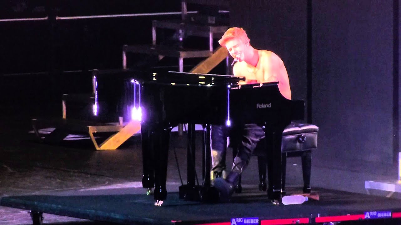 Justin Bieber - As Long As You Love Me.Believe