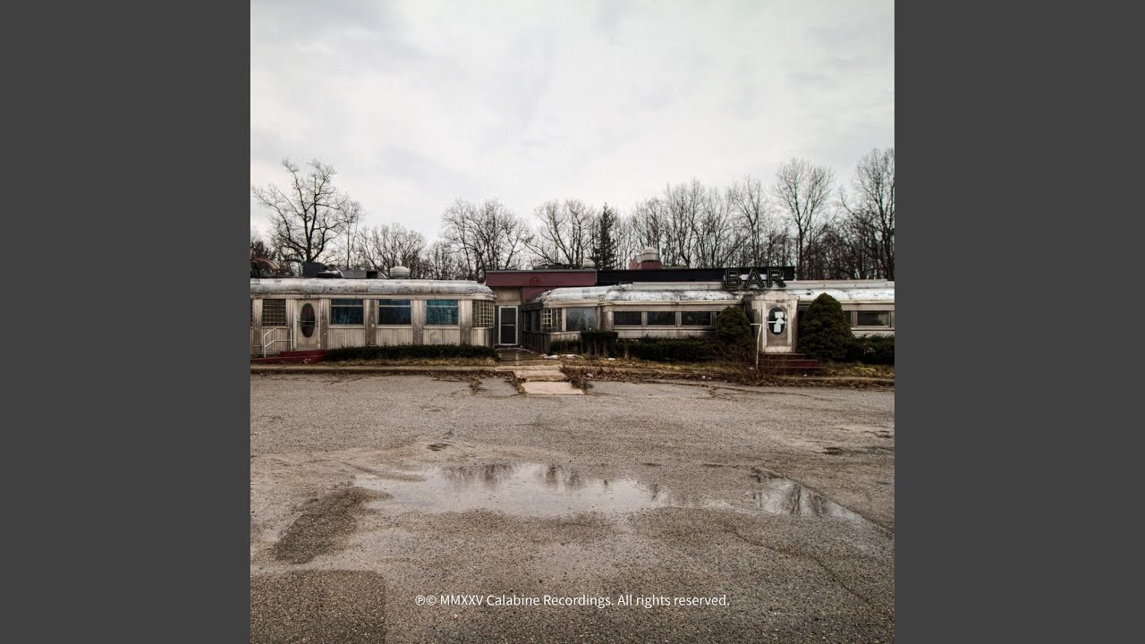 Смотреть «run down diner» на YouTube Смотреть «run down diner» на YouTube