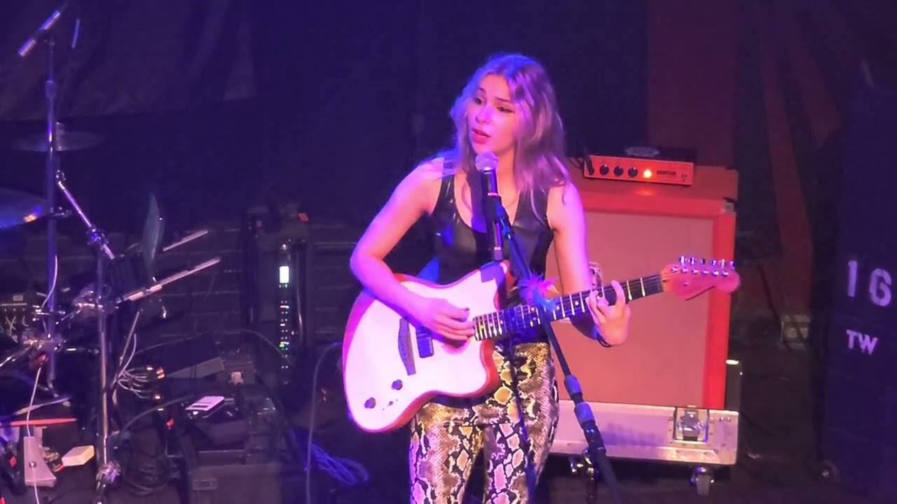 The Warning - Crimson Queen - The Troubadour, Hollywood, California May 23rd, 2022