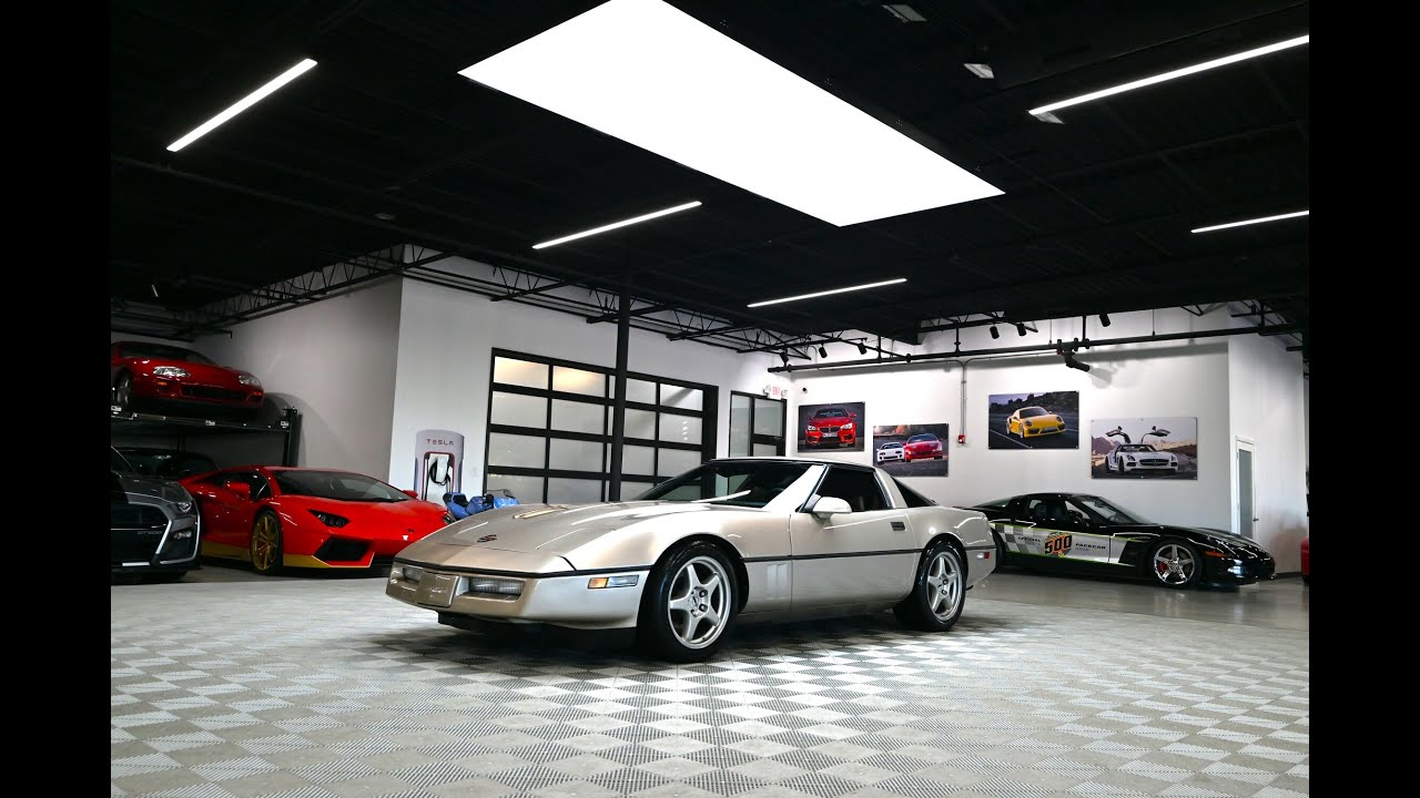 1986 Chevrolet Corvette C4! Manual Transmission! 5.7L V8 Engine! 4 Speed Manual! Only 26K miles!