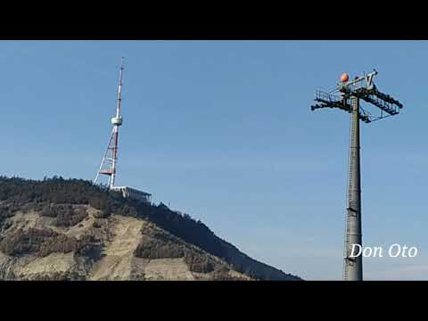 Зимний Тбилиси с птичьего полета прогулка за городом.  Თბილისის ხედი ზემოდან.