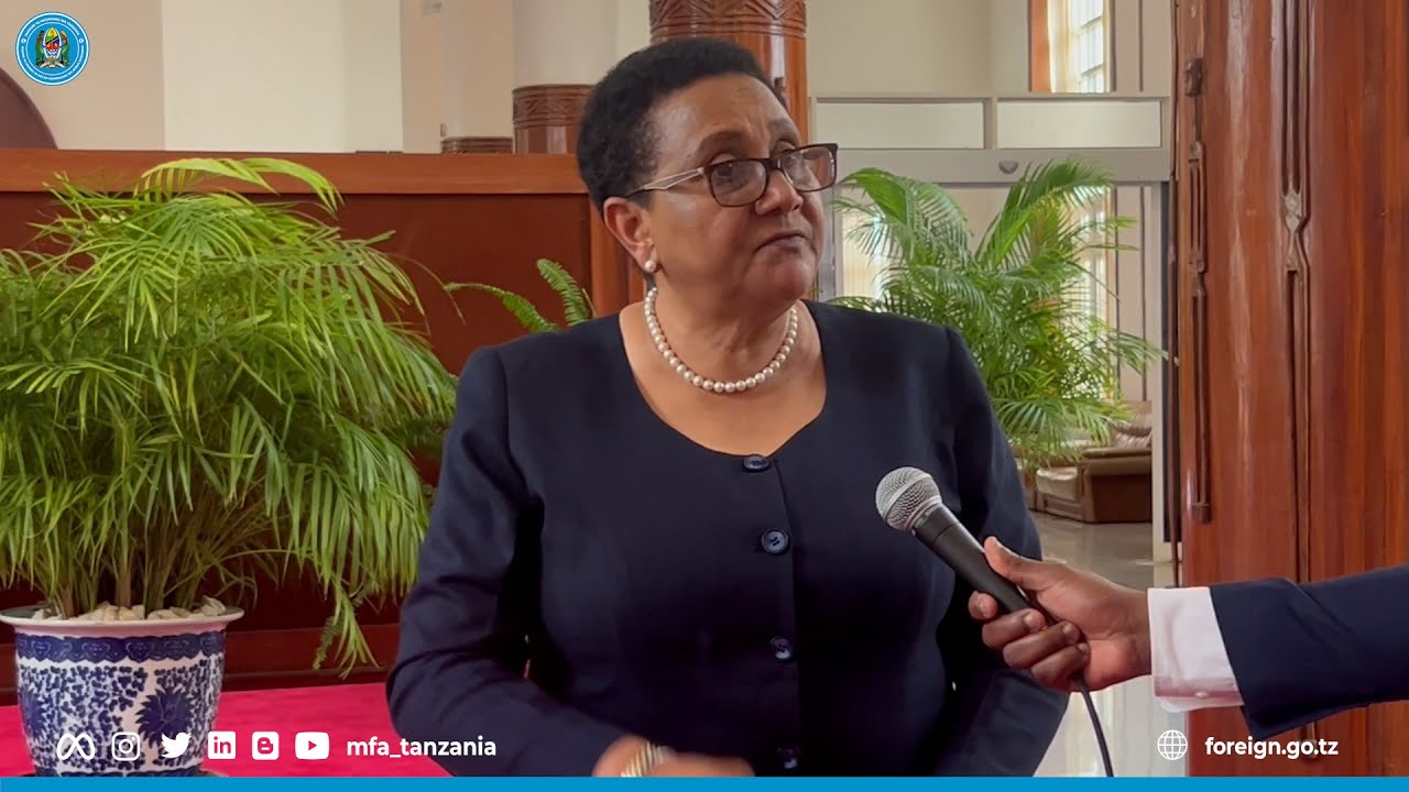 Mhe Dkt Stergomena Tax Akifanunua Baadhi Ya Maeneo Ya Hotuba Ya 