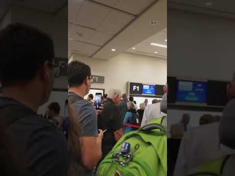 Βίντεο: Οδηγός διεθνούς αεροδρομίου Hartsfield-Jackson Atlanta