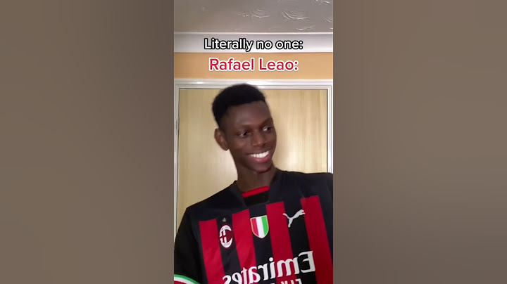 Rafael Leao be like… 🤣🤣 #football #acmilan #comedy #leão