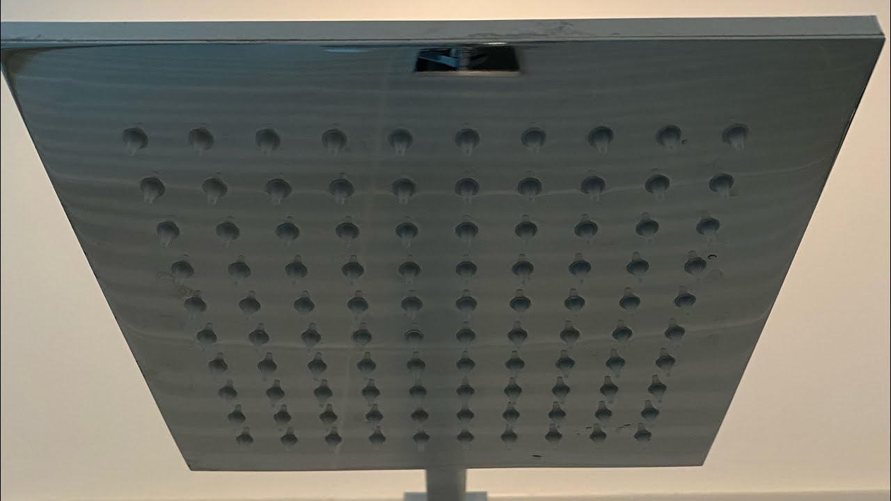 Calcare addio!! Come eliminarlo dal soffione della doccia