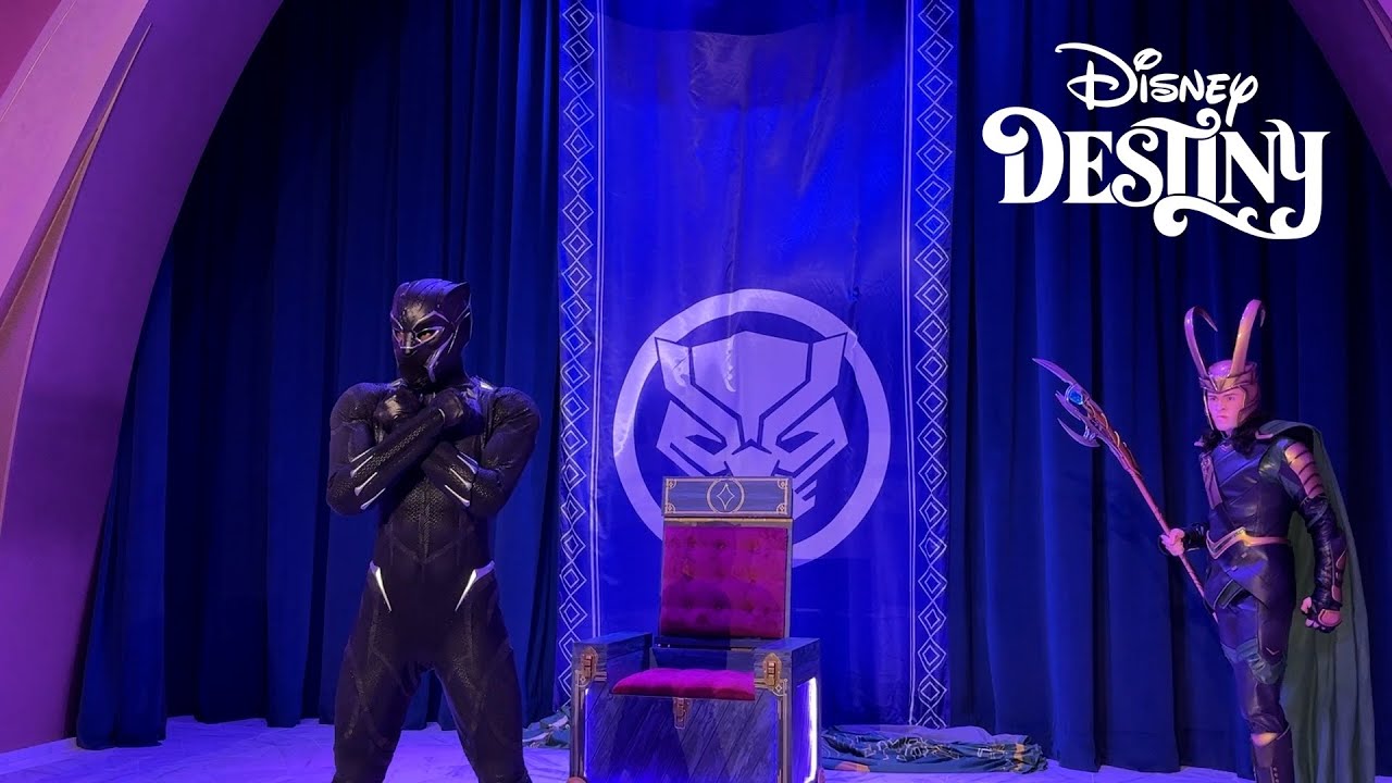 Праздник Короля (Локи и Чёрная Пантера) Шоу в Большом зале — Disney Destiny