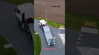 Our Flip-Tail ramp – twice as strong as loading surface or ramp
The new Flip-Tail ramp for MultiMAX Plus suits perfectly for the transport of lifting equipment – flexibility meets efficiency. Maximum flexibility. More loading space. Reduced vehicle length. Our Flip-Tail ramp – twice as strong as loading surface or ramp