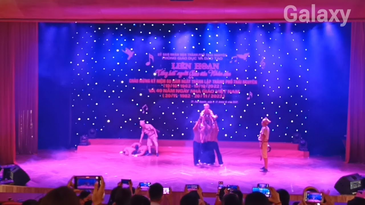 Hoạt cảnh Đất nước đứng lên I Trường THCS Nha Trang l Liên hoan Tiếng hát người giáo viên nhân dân