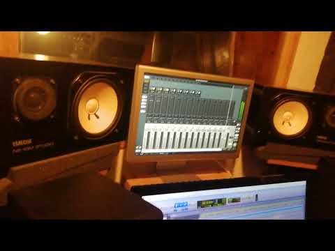 GLAM HEART - STUDIO PREVIEW NEW SONG 2022