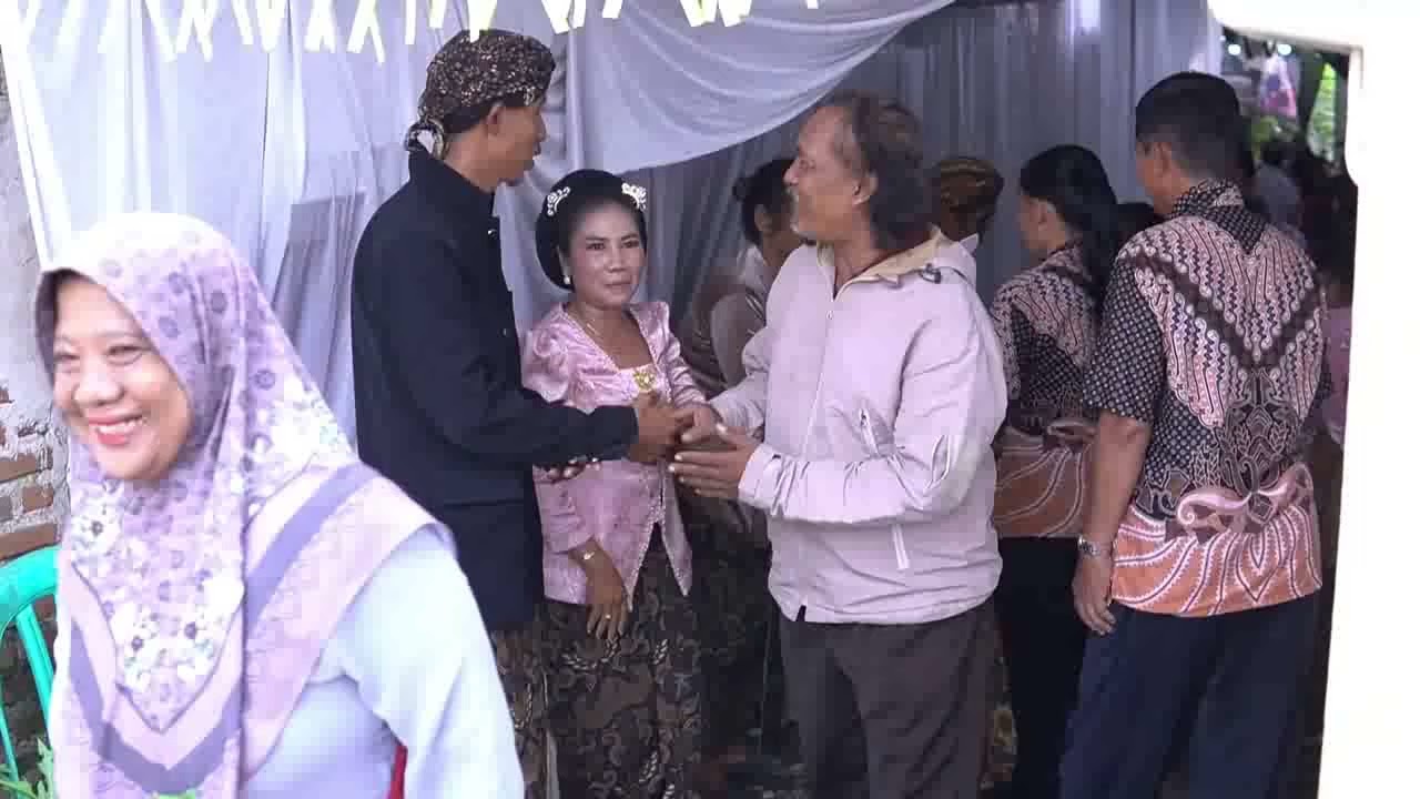 Djarum-jarum,Lagu Ndolalak....voc.Safitri Guthil