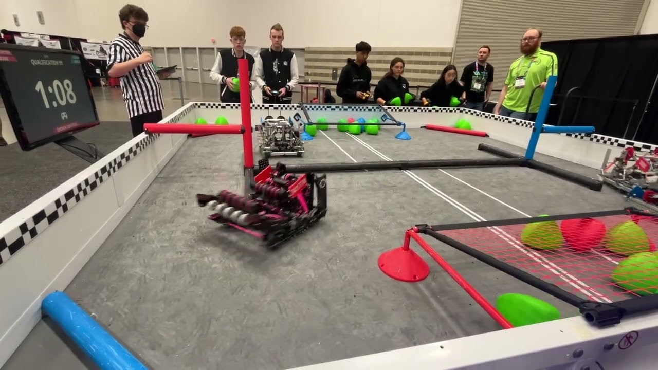 VEX Worlds 24', Arts Division - Match 5, Q99: 255M & 8829C vs. 74177H & 393C