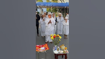 Tang lễ Ns Văn Hường : Không ngờ bây giờ các con không được gặp cha được nữa