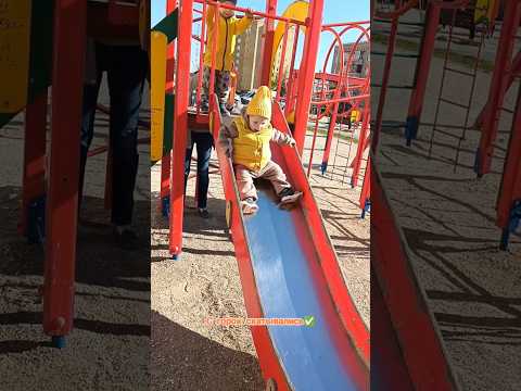 все дела 'уличные' сделали 💪🏼 😁 горки,песочница,качельки, прятки и так 1.5 часа #двойняшки#прогулка