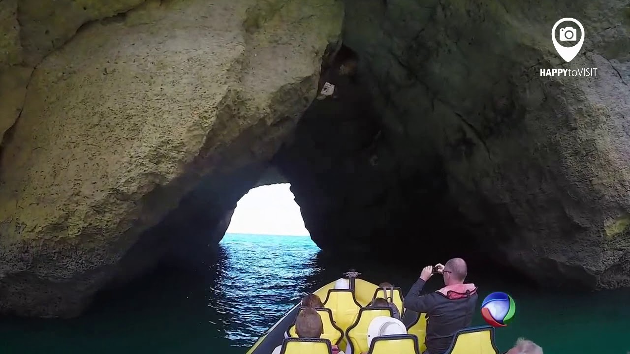Algarve Coast: 2 Hours Caves & Dolphin Search Tour - HAPPYtoVISIT