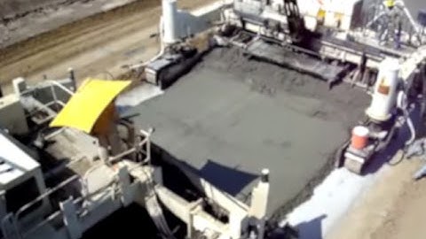 Two-lift Concrete Pavement Construction in Kansas: Part 2 of 14