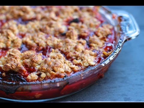 Dessert Recipe: Plum Crisp by Everyday Gourmet with Blakely