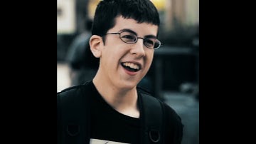 madk1d, тёмный принц-ты че обиделась (трек на всех площадках)#madk1d#тёмныйпринц#мэдкид#реп#music