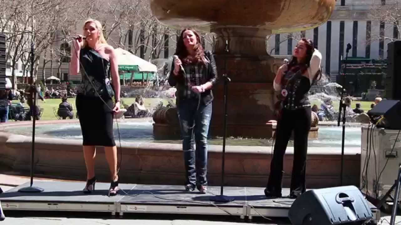 The Highland Divas 'Caledonia' Live at Bryant Park, New York 2014