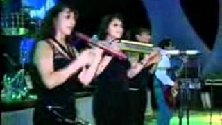 Angeles Azules. el liston de tu pelo en vivo...