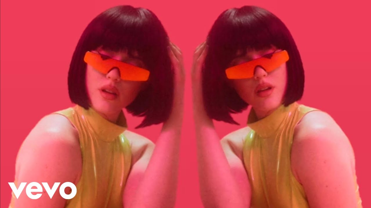 HAEL - Watch Me (Motorola Razr 5G Song) [Official Instrumental] - YouTube