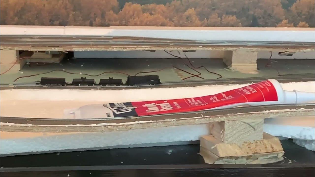 T Gauge model train layout set in Pennsylvania YouTube