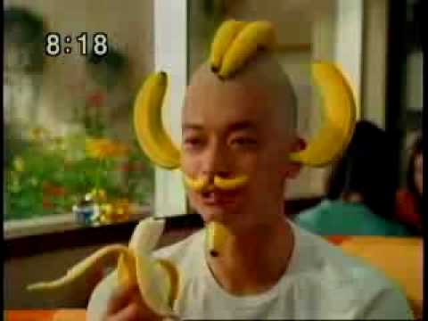 funny-japanese-ads---banana-come-first-!