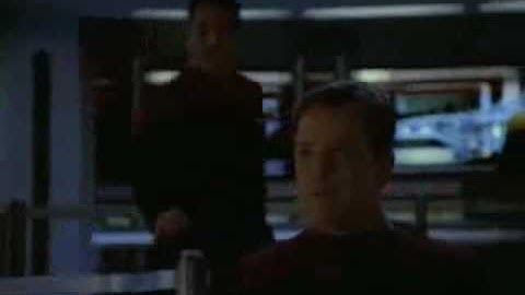 Spezies 8472 destroys a planet of the Borg