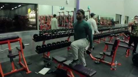 Step-up with Hammer Curls