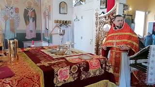 Иерей Владимир Журавлев совершает литургию 10 мая 2024 года