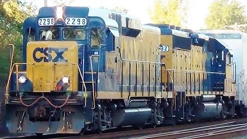 50 Year Old GP30 Leads CSX D751 Train