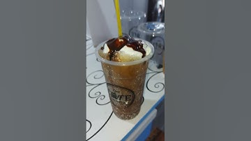 Dee Coke Float while waiting for laundry #viral #shortsvideo #asmr