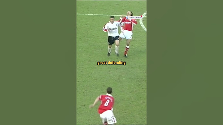 Had to celebrate a very important Carra anniversary on #UCLToday 🟥🤣