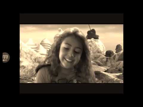 Sharkboy sings Max a lullaby but every time he says 'dream' it gets danker