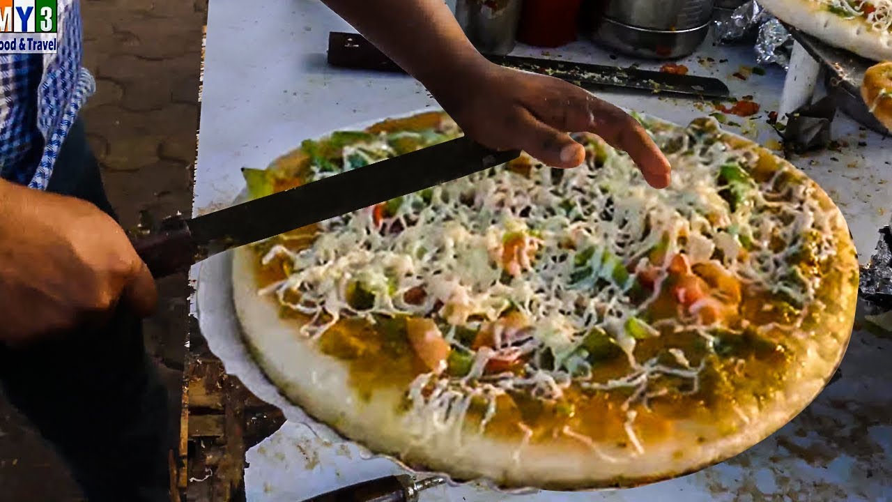 ROAD SIDE PIZZA MAKING | TAWA PIZZA | PIZZA MAKING IN TAWA | TRADITIONAL PIZZA | INDIAN STREET FOOD