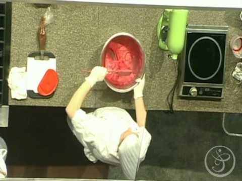 2012  Chef Kristen Ryan at International Home and Housewares Show Pt2