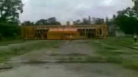 Traverser BB 007 Coach Hauling Video023 mp4