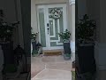 Front door styling ideas for spring/summer #frontdoordecor #homedecor #frontentrance
