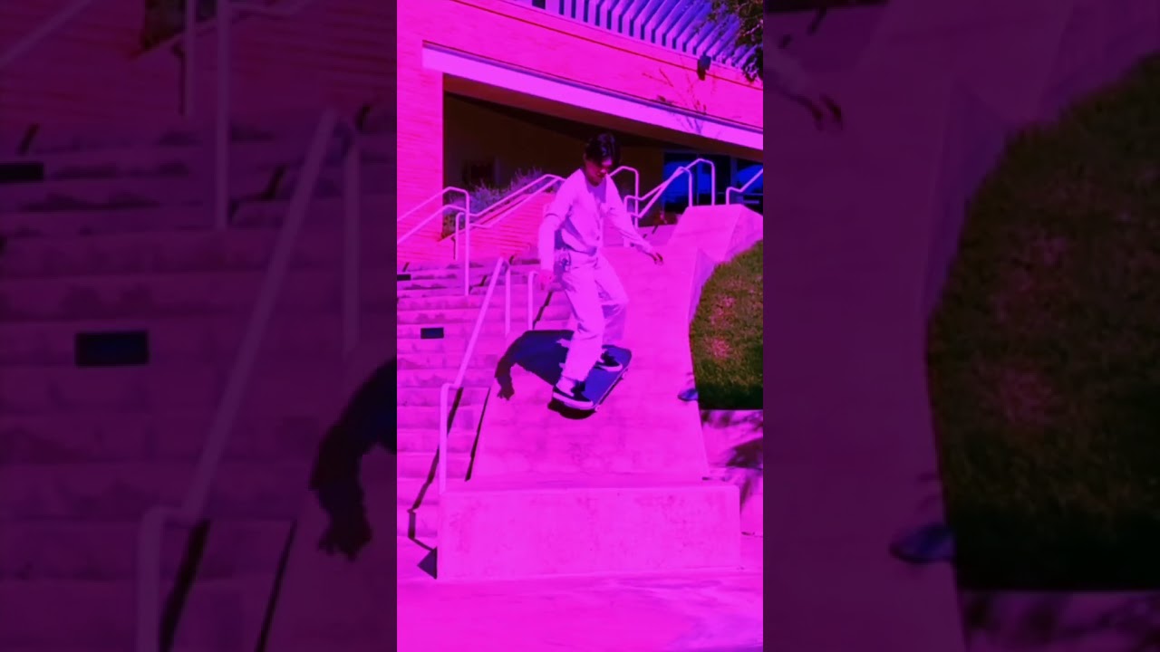 Немного скейта вам в ленту🥰