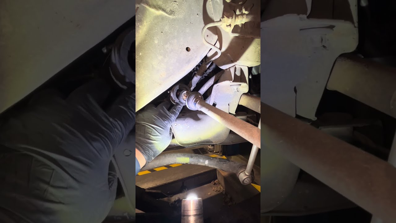 Contr Le Technique D Une Peugeot 307 Dans Un Mauvais Tat Controletechnique Automobile 