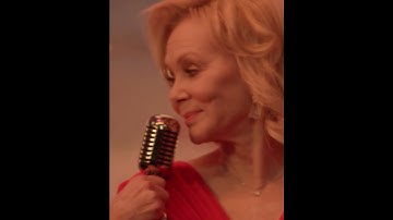 Jean Smart as Deborah Vance and Hannah Einbinder as Ava. Hacks Season 2 premiere.