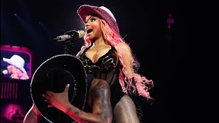 NICKI MINAJ PERFORMANCE IN GAGCITY BIRMINGHAM UK🇬🇧 #SOLDOUTSHOW