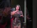 خلوها تلبس شفاف احب الخلفيه تنشاف رقص بنات ثاري بعذر شافوج يشكون الثوب وانتي بليلا محملتني ذنوب 