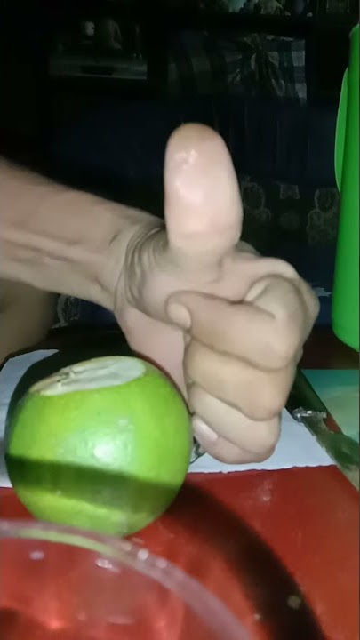 waoww apa yg terjadi jika kulit jeruk di peras di depan api