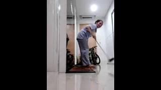 I SET UP THE CAM,I START TO CLEAN SHOES,THEN LIGHT OFF ITS NOT RUNNING YET VLOG2 QUICK