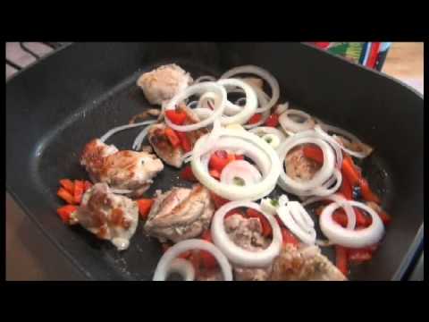 arroz blanco scam habichuelas y pollo frito