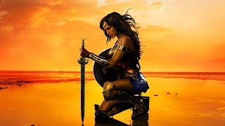 Gal Gadot Panel Rhode Island Comic Con 2016