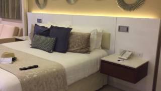 Royalton Riviera Cancun - Luxury Jacuzzi Suite with Terrace Jacuzzi