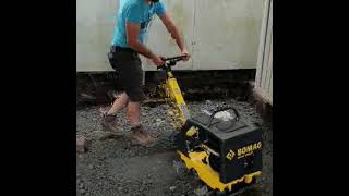 Rüttelplatte 150Kg Bomag